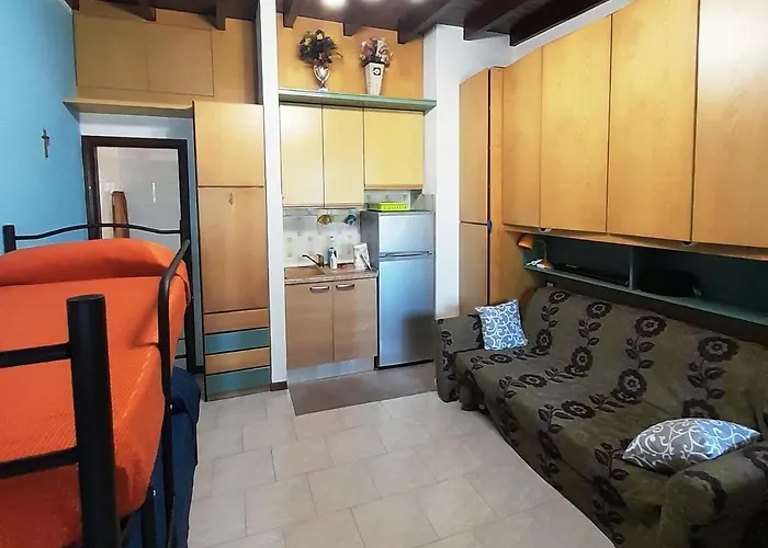 La Ninfea Di Roberto * 代森扎诺-德尔加达